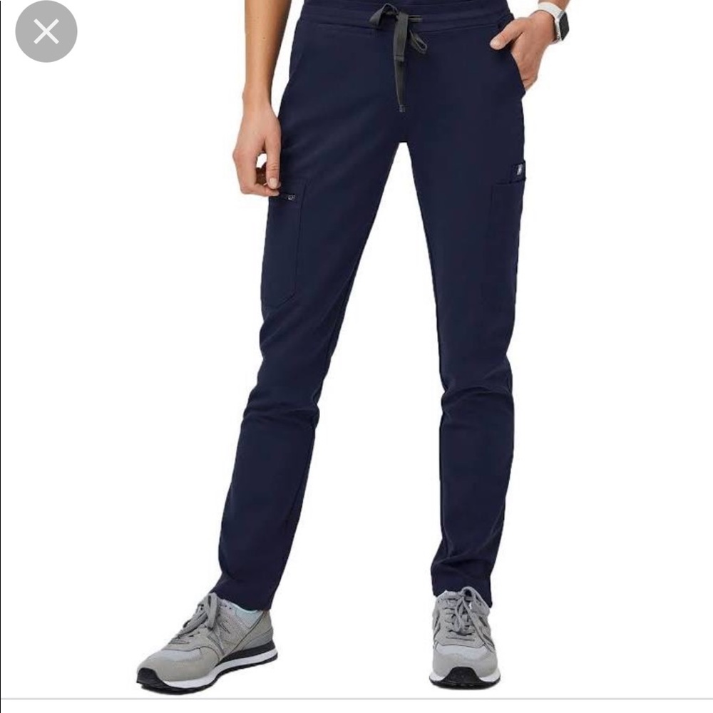 Navy Zola figs high waisted pant new with tags
